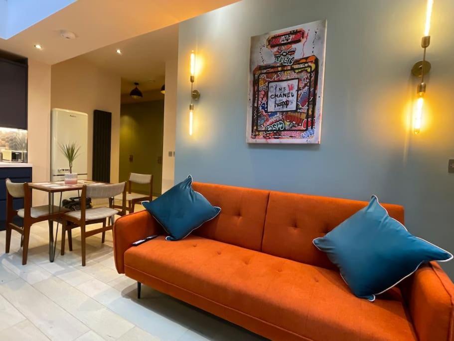 Pillow Menu! 1 Bed Garden Flat Finsbury Park Londres Exterior foto