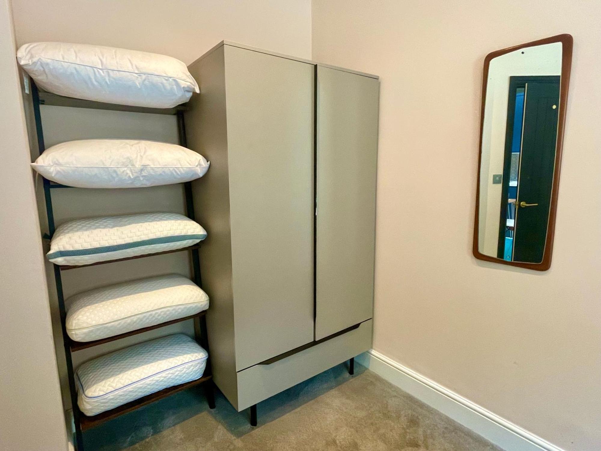 Pillow Menu! 1 Bed Garden Flat Finsbury Park Londres Exterior foto