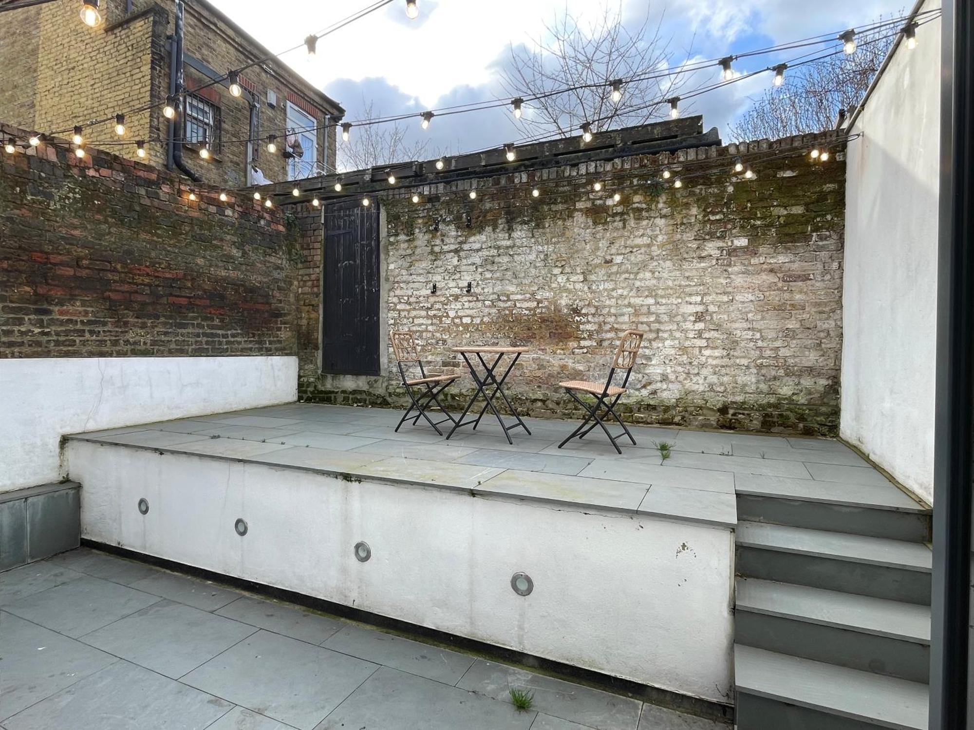 Pillow Menu! 1 Bed Garden Flat Finsbury Park Londres Exterior foto